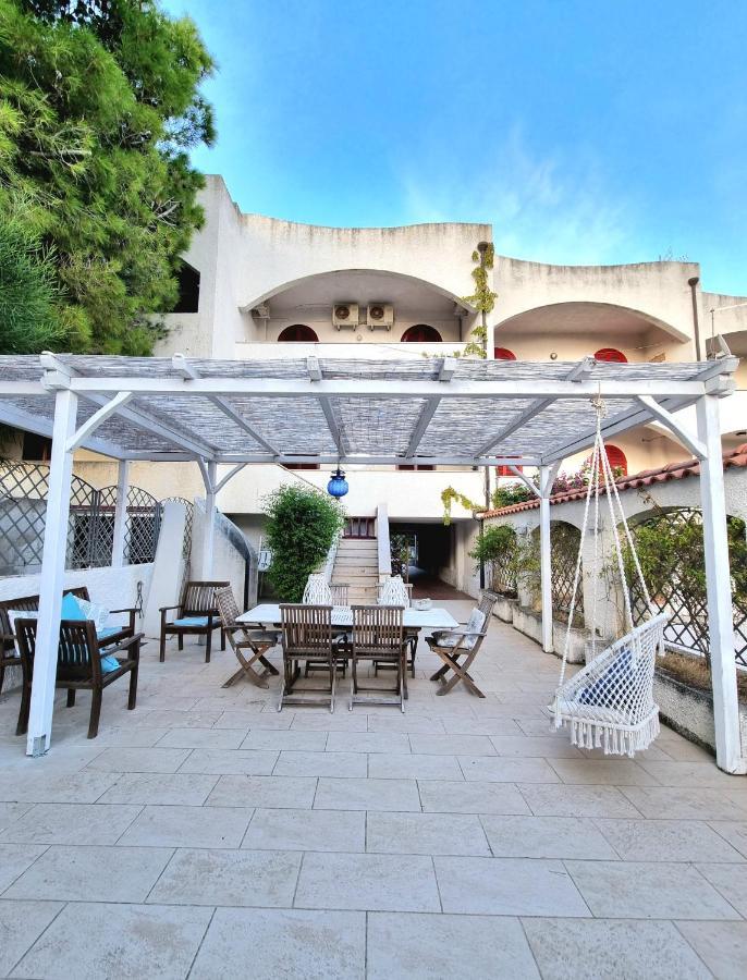 Vista Mare Su Tre Piani Con Giardino Falerna Exterior foto